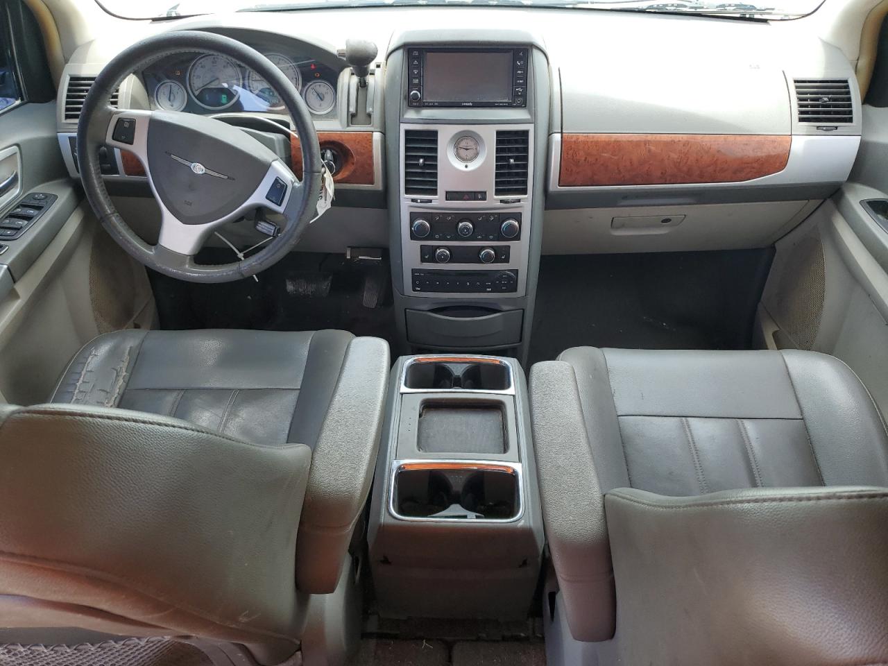 2A8HR541X9R527533 2009 Chrysler Town & Country Touring