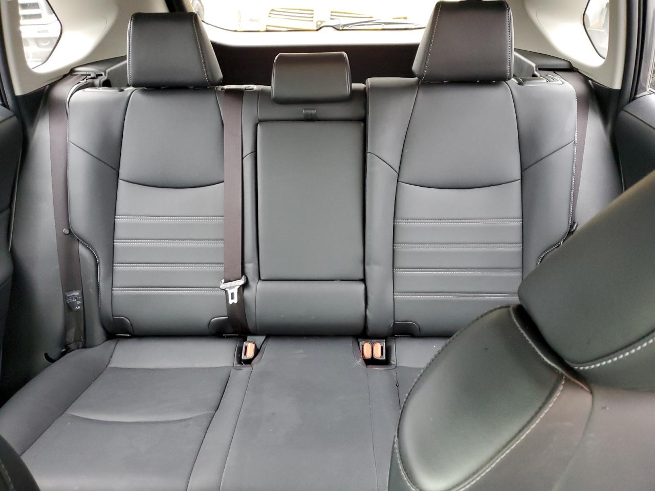 JTMA1RFV4ND086163 2022 Toyota Rav4 Xle Premium