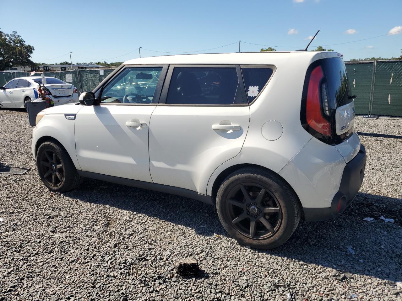 2015 Kia Soul + vin: KNDJP3A51F7116335