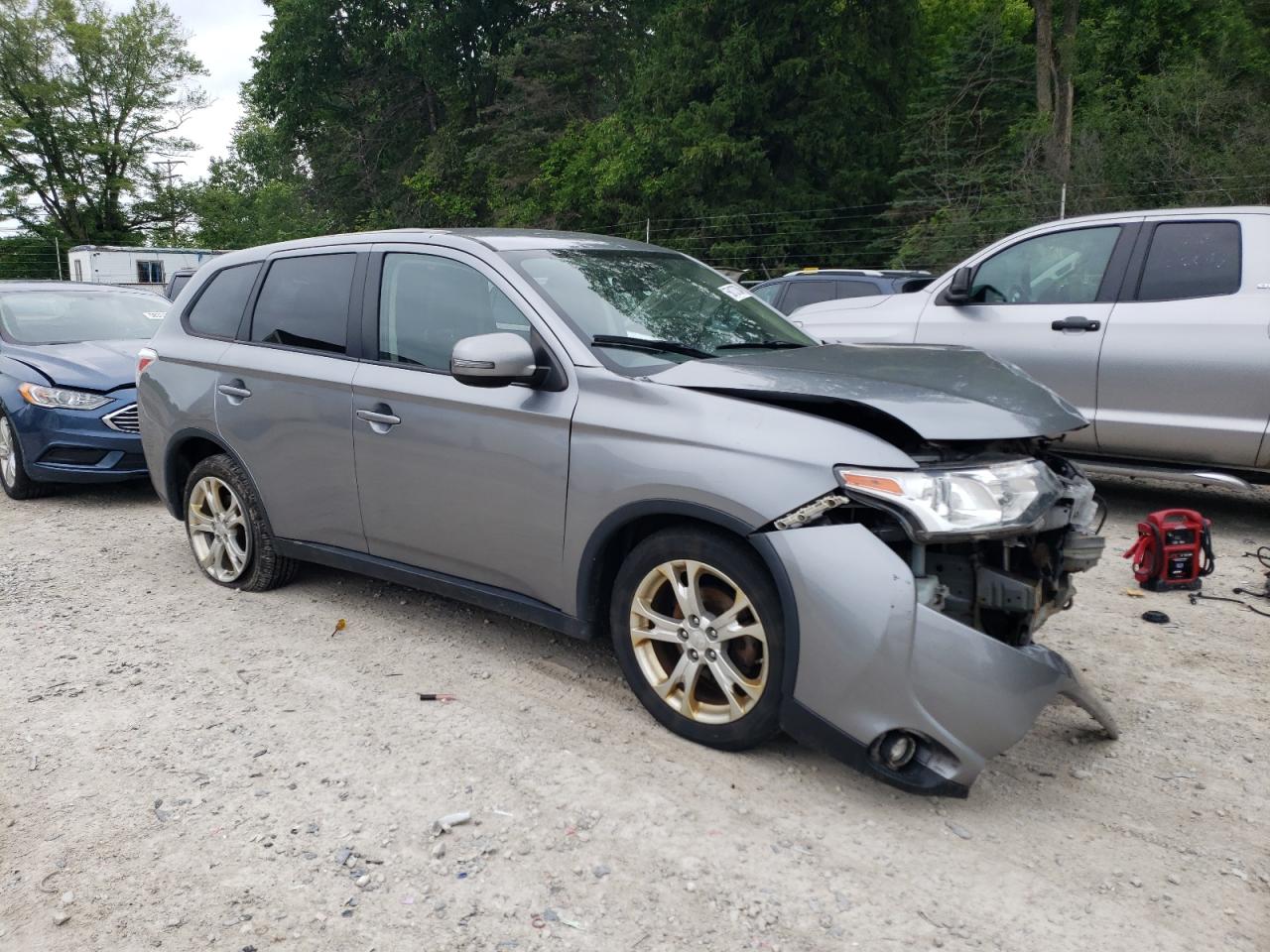 JA4AD3A33FZ000382 2015 Mitsubishi Outlander Se