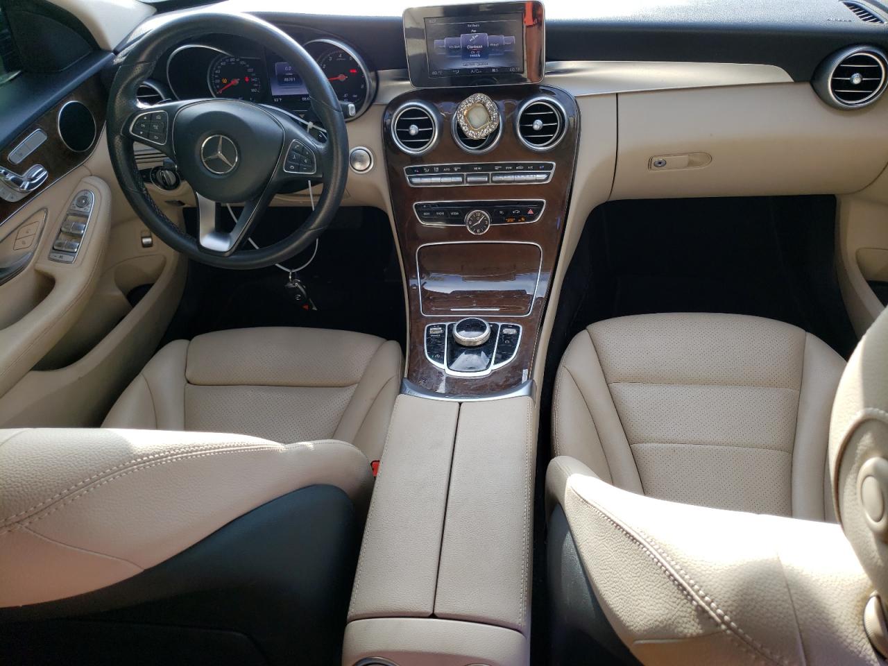 55SWF4JB5HU203624 2017 Mercedes-Benz C 300