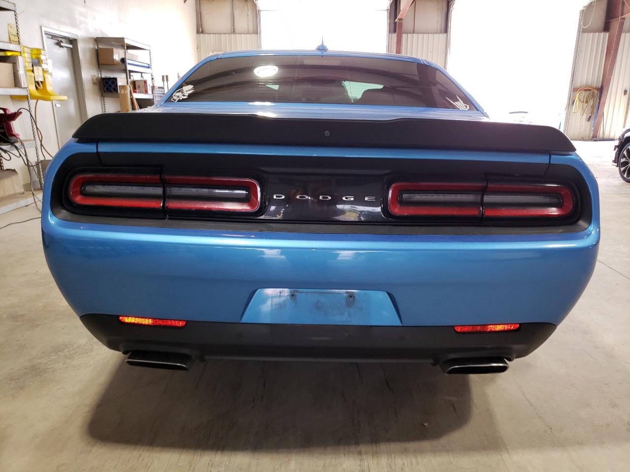 2C3CDZFJ6JH327932 2018 Dodge Challenger R/T 392