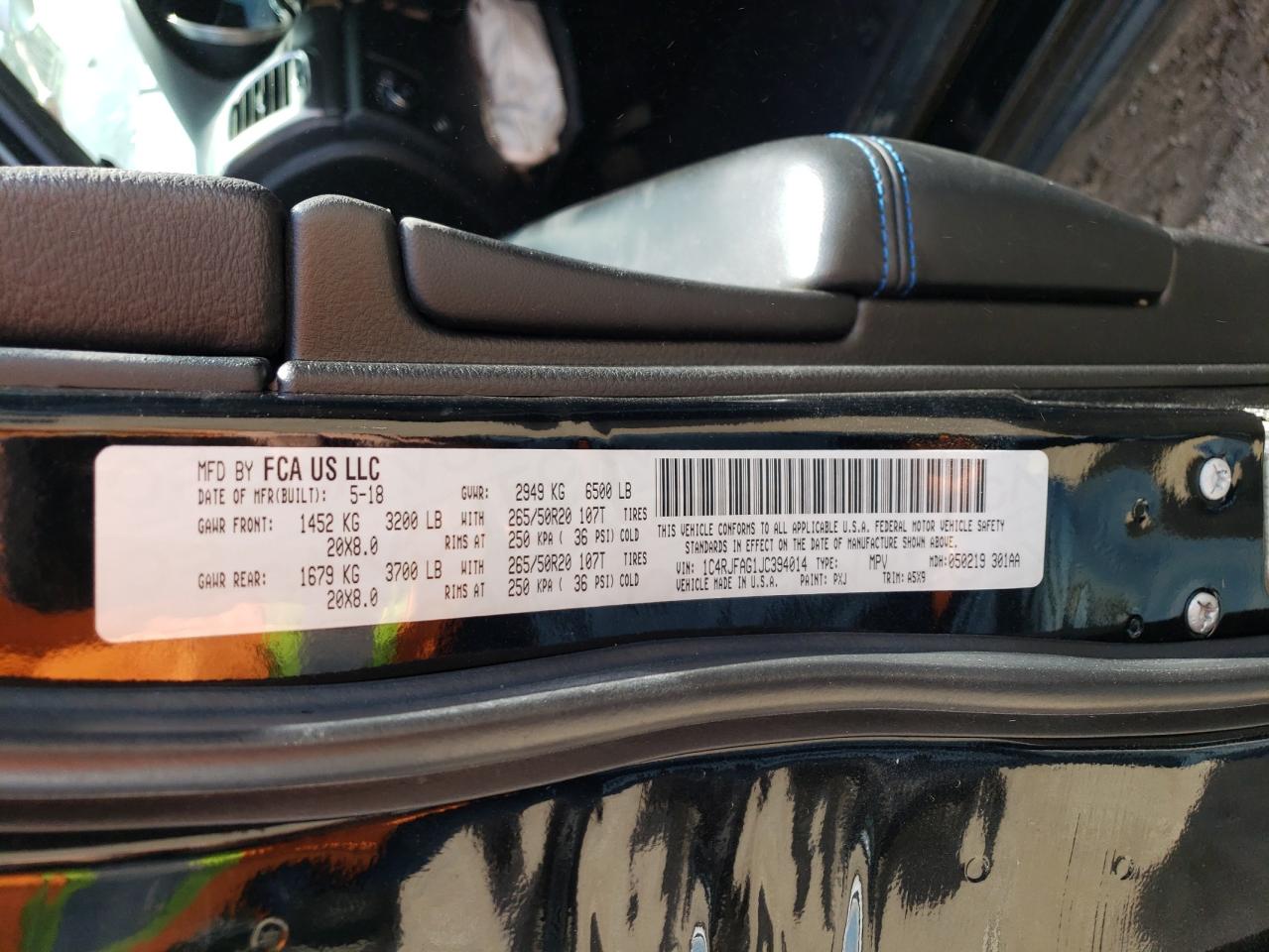 1C4RJFAG1JC394014 2018 Jeep Grand Cherokee Laredo