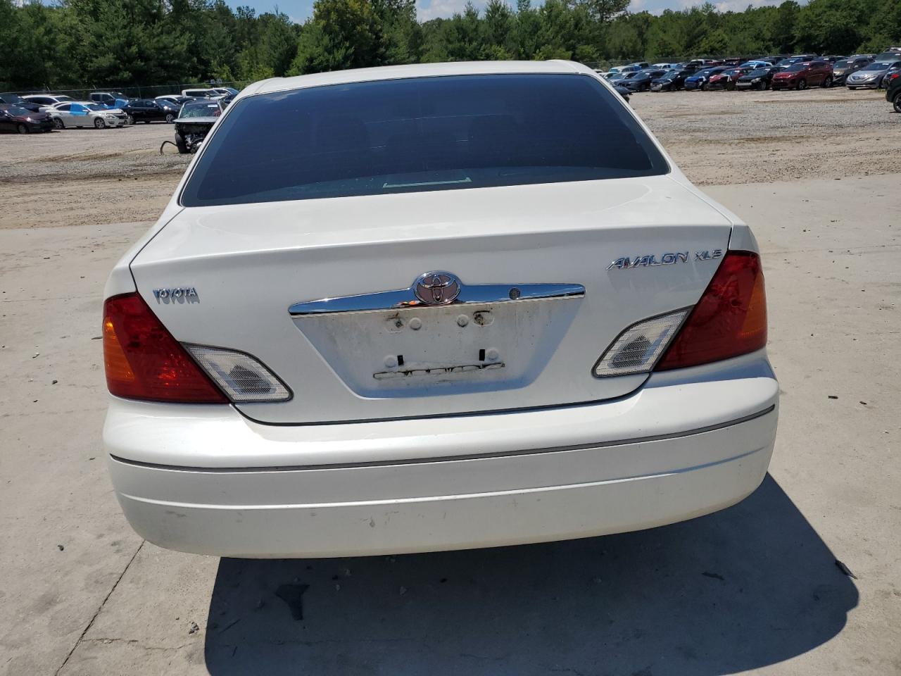 4T1BF28B01U187173 2001 Toyota Avalon Xl