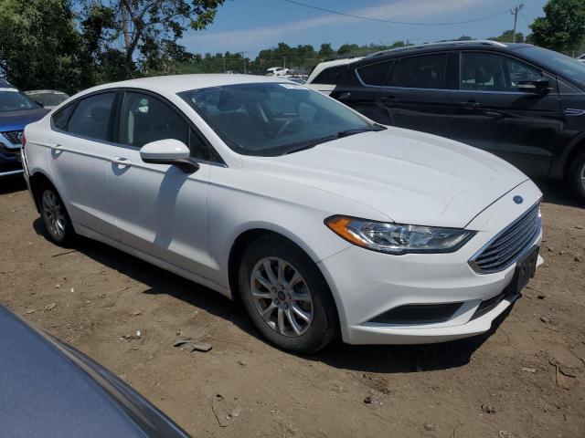 VIN 3FA6P0G78JR272540 2018 Ford Fusion, S no.4