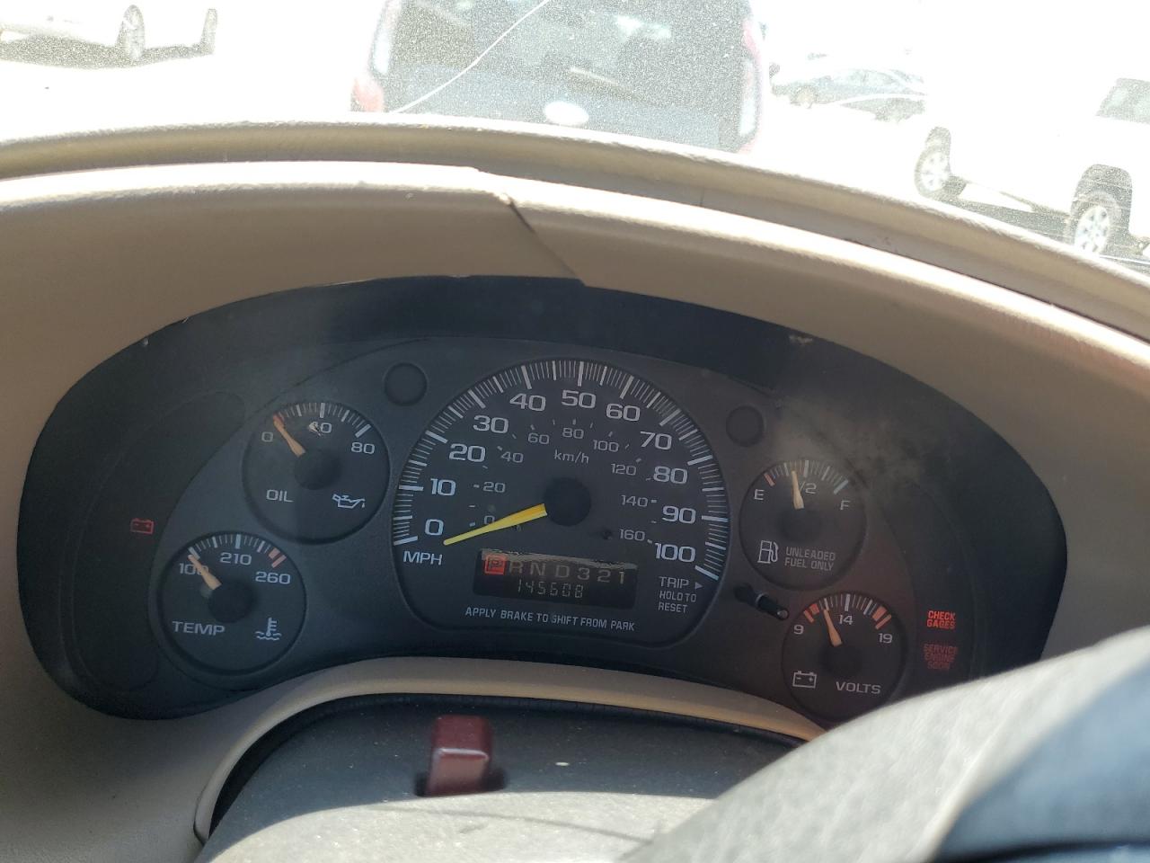 1GNDM19W6WB155661 1998 Chevrolet Astro