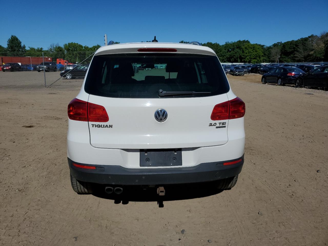 WVGBV7AX2CW538534 2012 Volkswagen Tiguan S