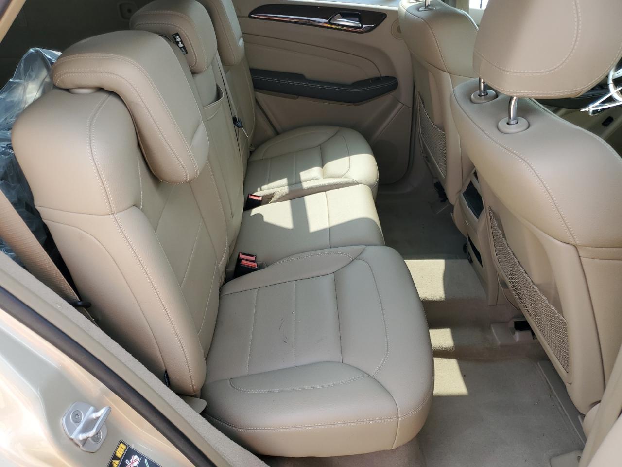 4JGDA5HB0CA078371 2012 Mercedes-Benz Ml 350 4Matic