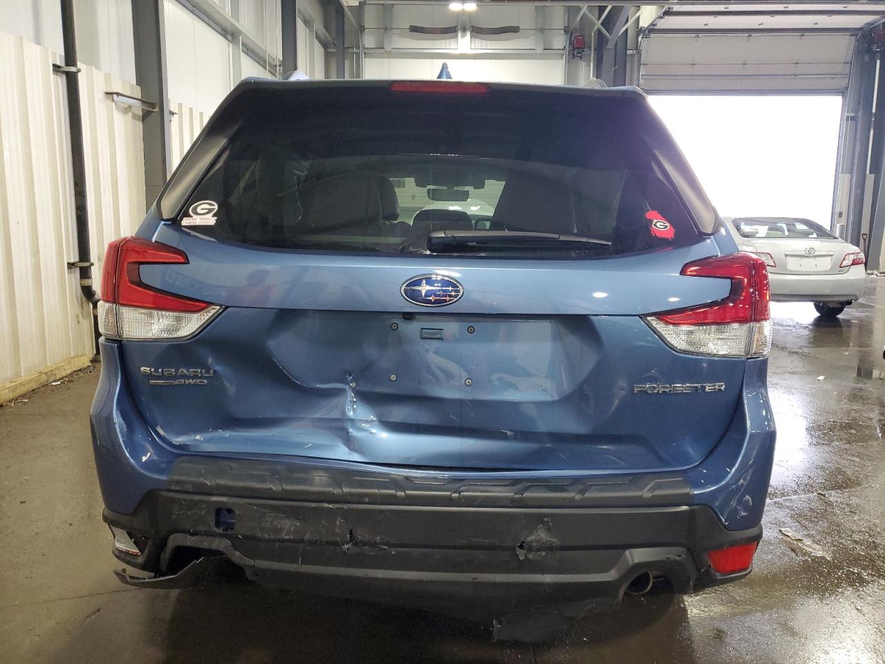 JF2SKASC6LH518833 2020 Subaru Forester Limited