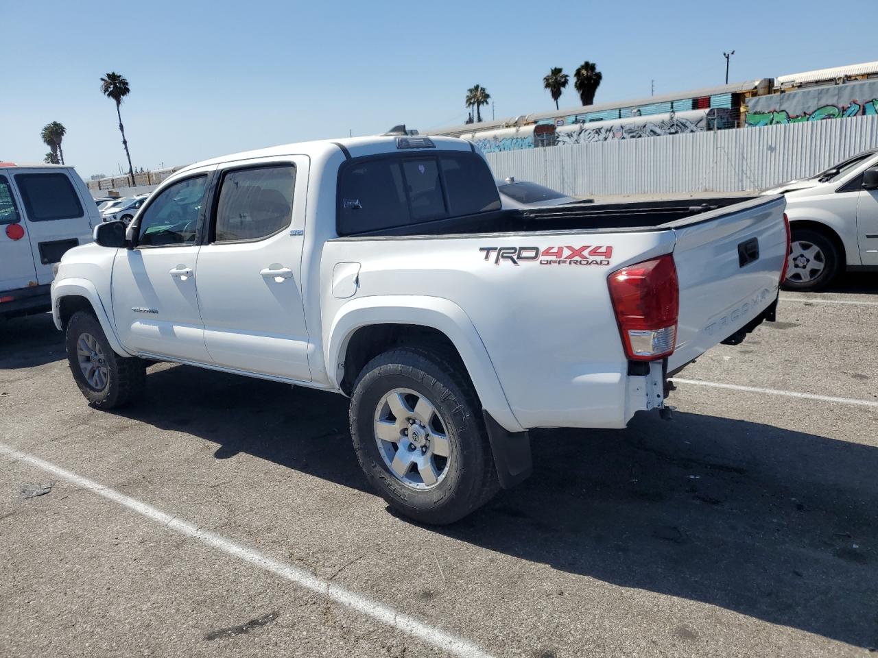 2022 Toyota Tacoma Double Cab vin: 3TMAZ5CN3NM162725