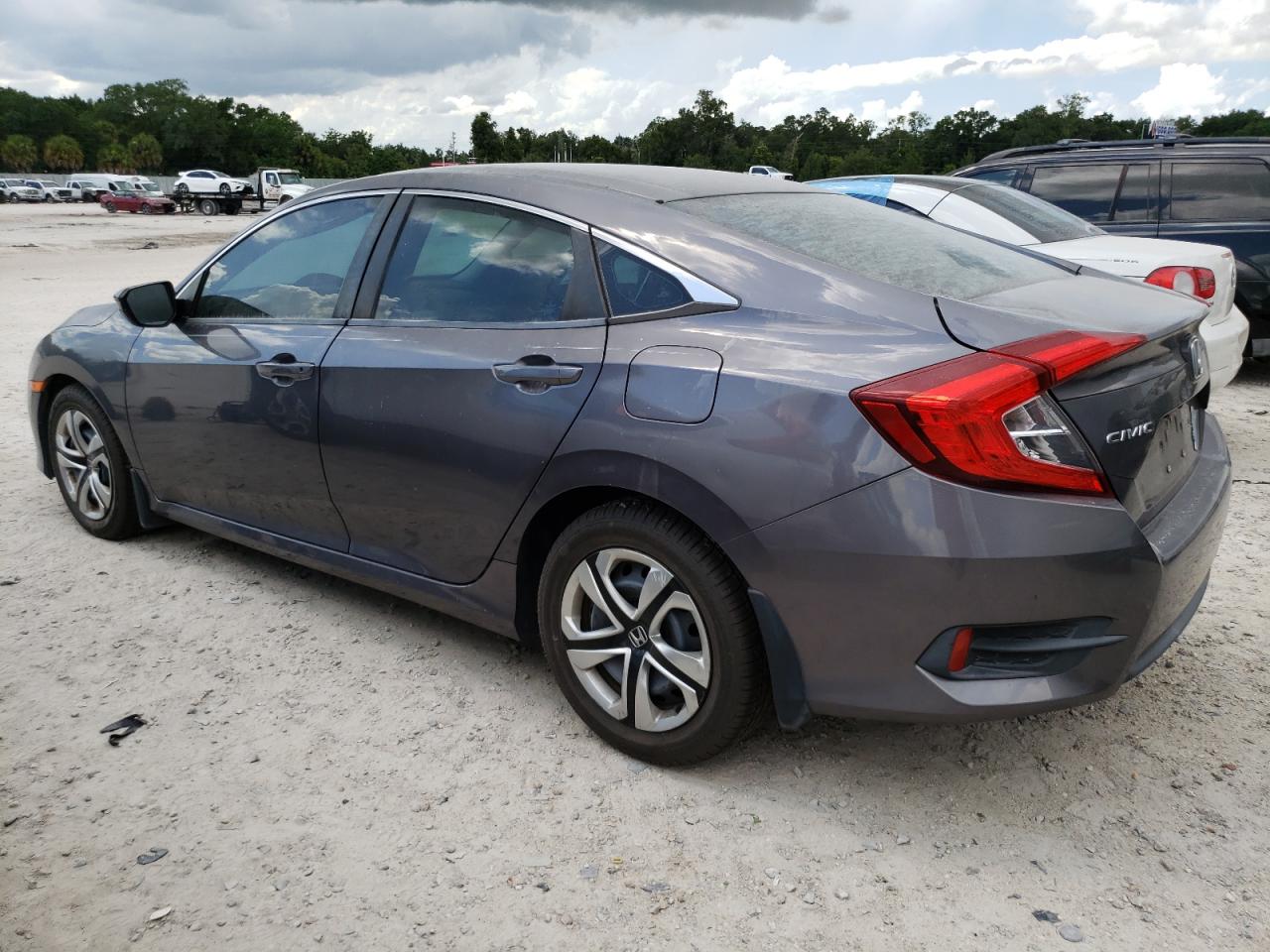 19XFC2E5XGE005533 2016 Honda Civic Lx