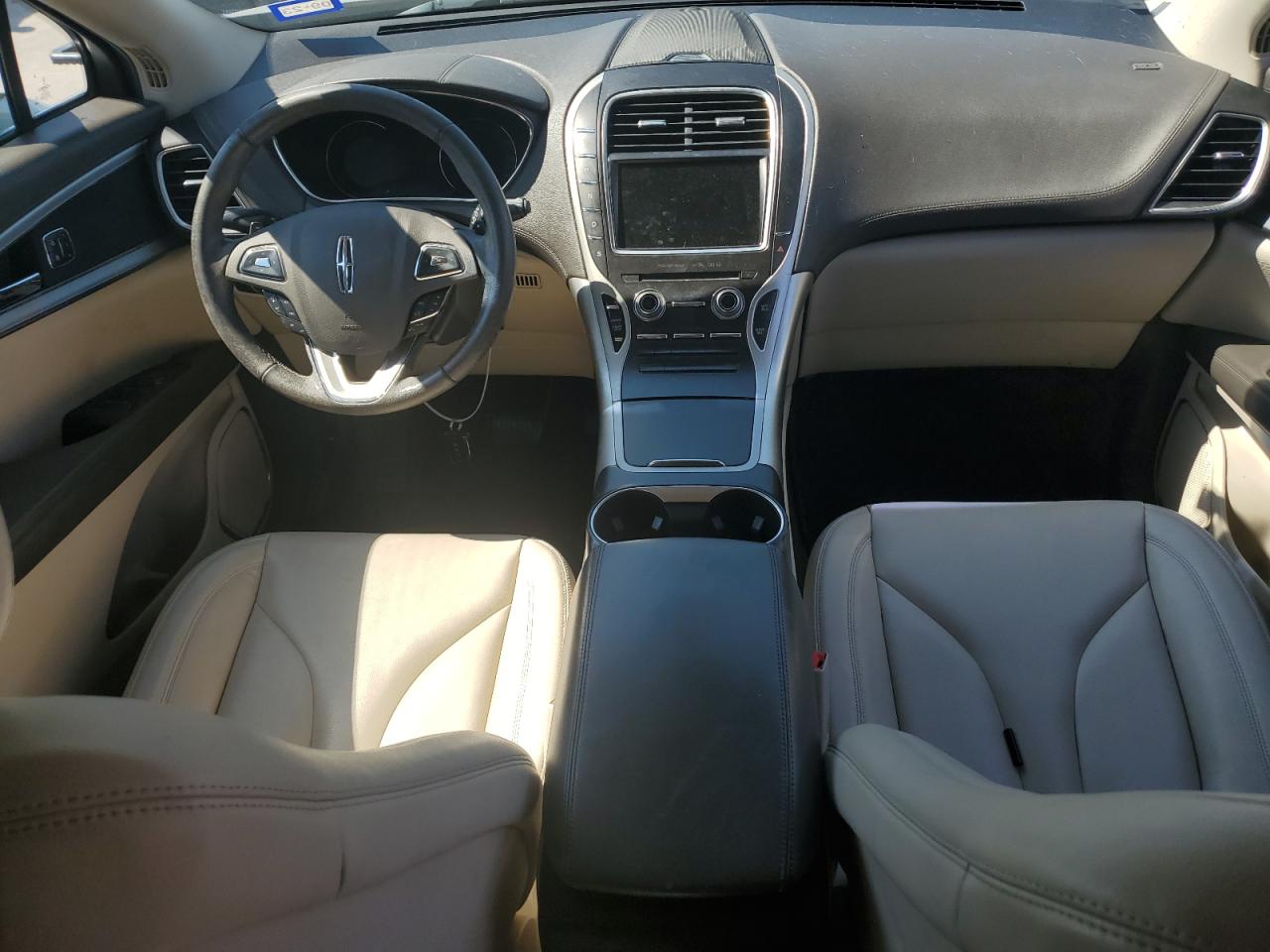 2LMPJ6JR0JBL36811 2018 Lincoln Mkx Premiere