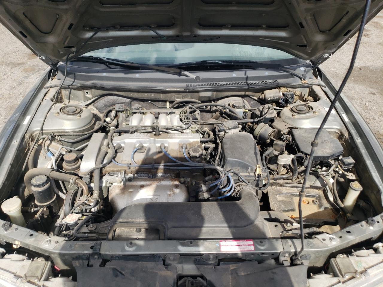 1YVGE22C2T5537392 1996 Mazda 626 Dx