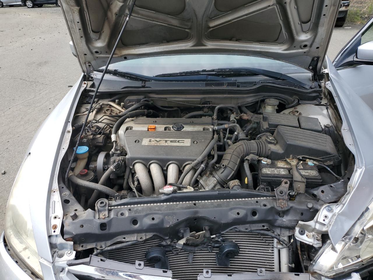 1HGCM563X6A126306 2006 Honda Accord Se