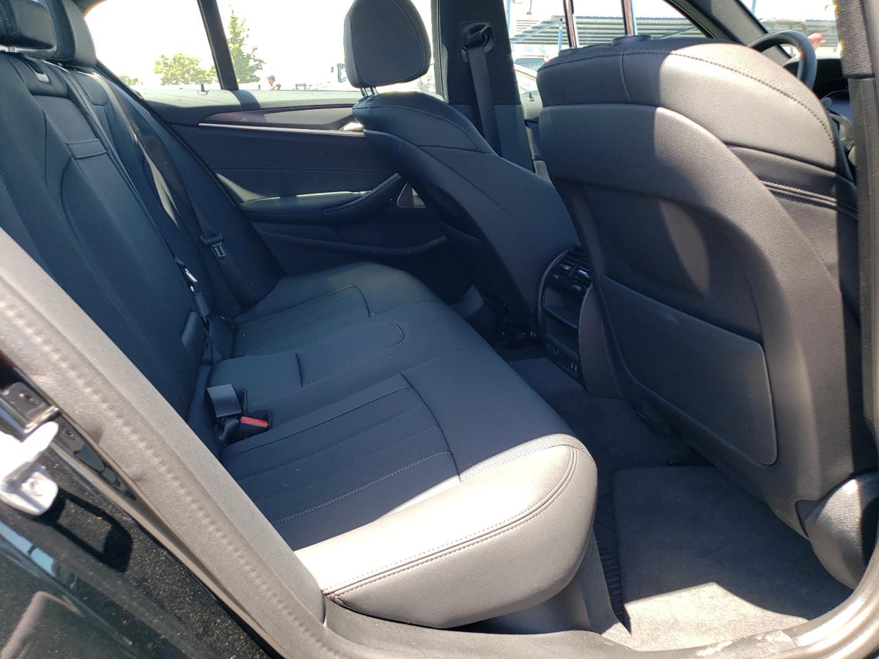 WBA33AG09PCM63227 2023 BMW 530Xe