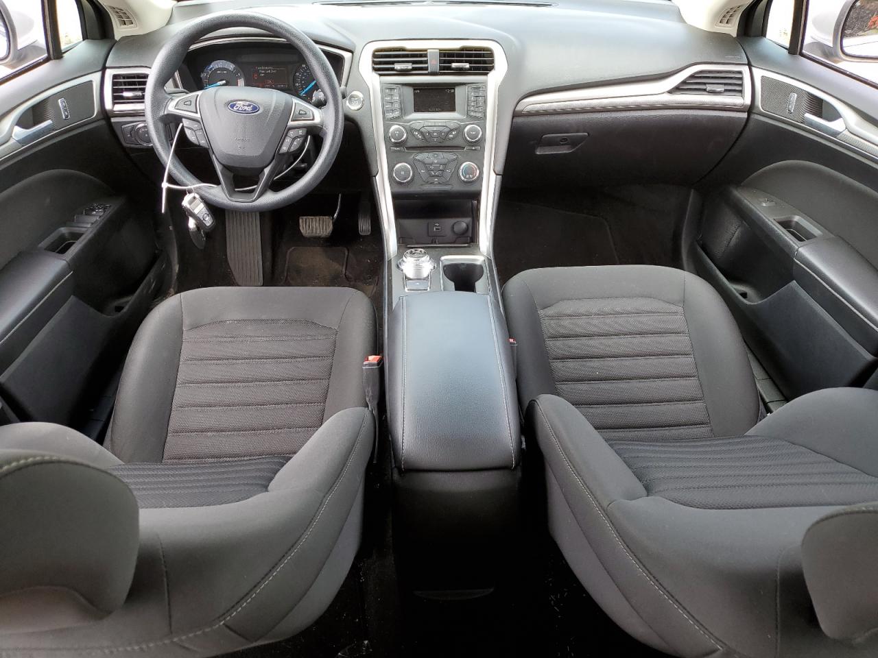 3FA6P0H77JR132896 2018 Ford Fusion Se