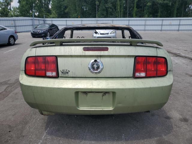 2005 Ford Mustang VIN: 1ZVFT80N655110456 Lot: 58952344