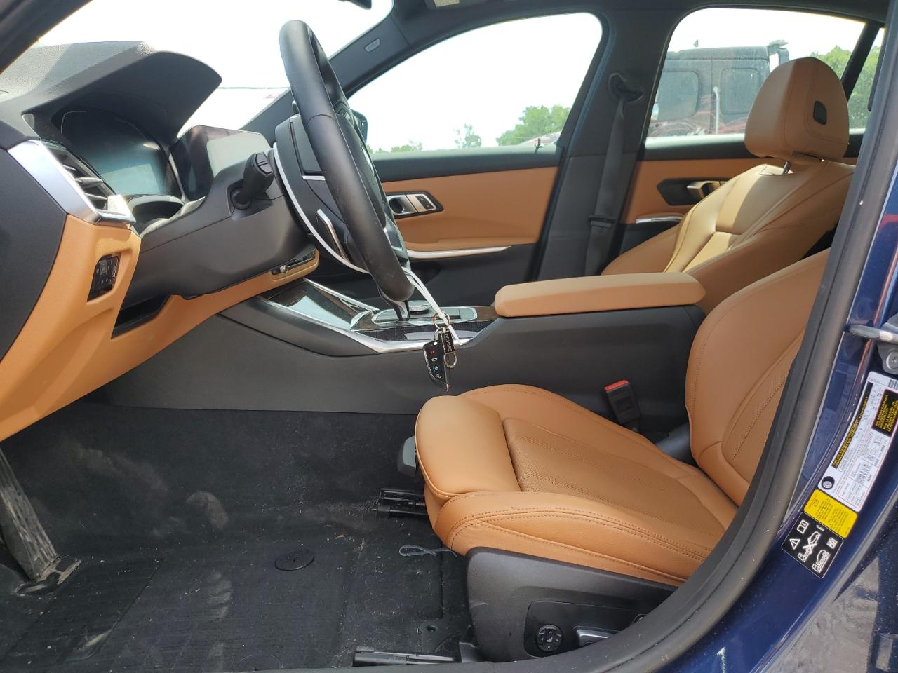 3MW5R7J03N8C71969 2022 BMW 330Xi