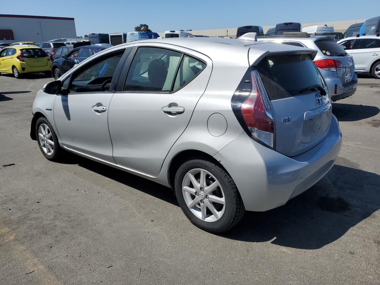 Lot #2924031080 2015 TOYOTA PRIUS C