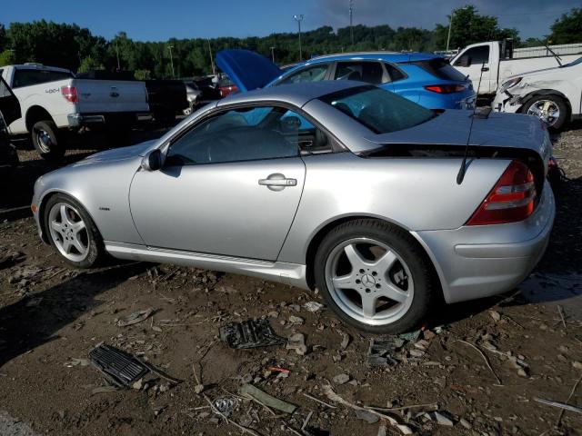 2002 Mercedes-Benz Slk 320 VIN: WDBKK65F82F239555 Lot: 56152504