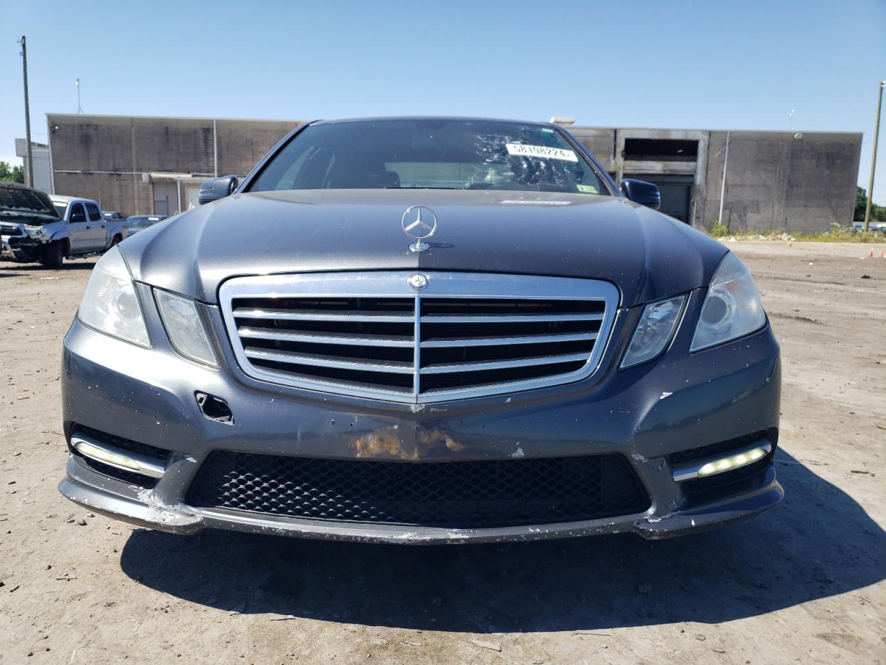 2013 Mercedes-Benz E 350 4Matic vin: WDDHF8JB2DA726528