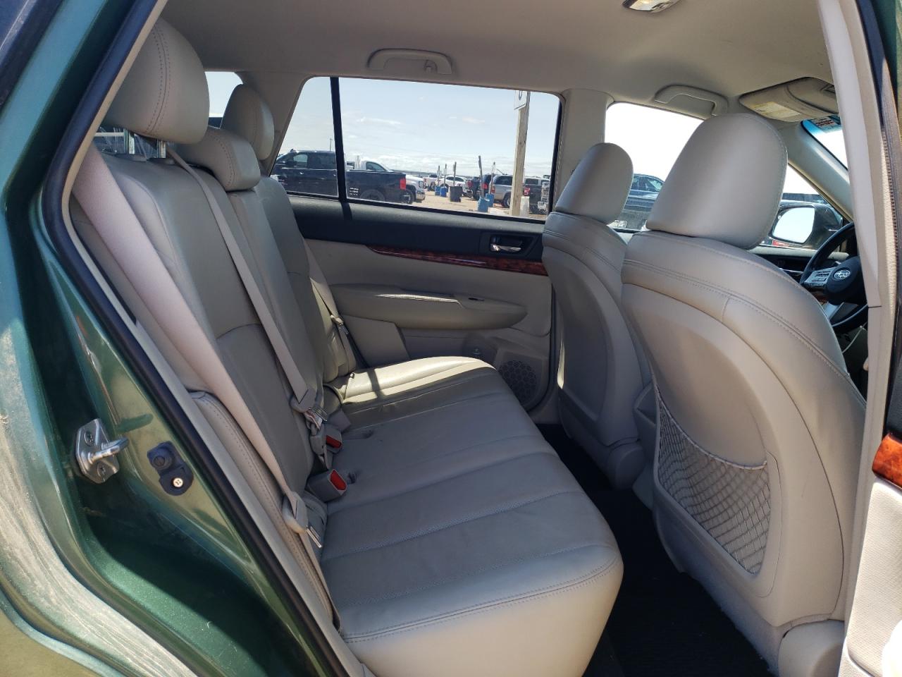 4S4BRBJC3A3385794 2010 Subaru Outback 2.5I Limited