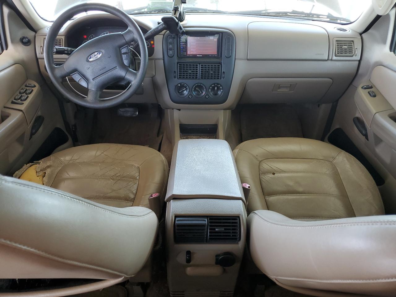 1FMZU73E12UB29660 2002 Ford Explorer Xlt