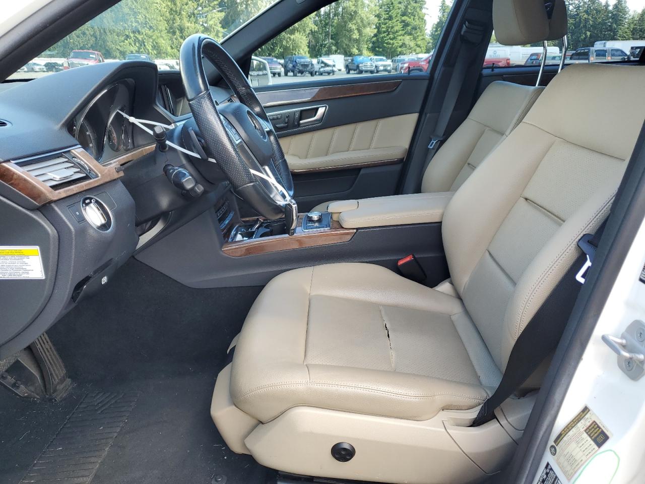 WDDHF5KB3DA746624 2013 Mercedes-Benz E 350