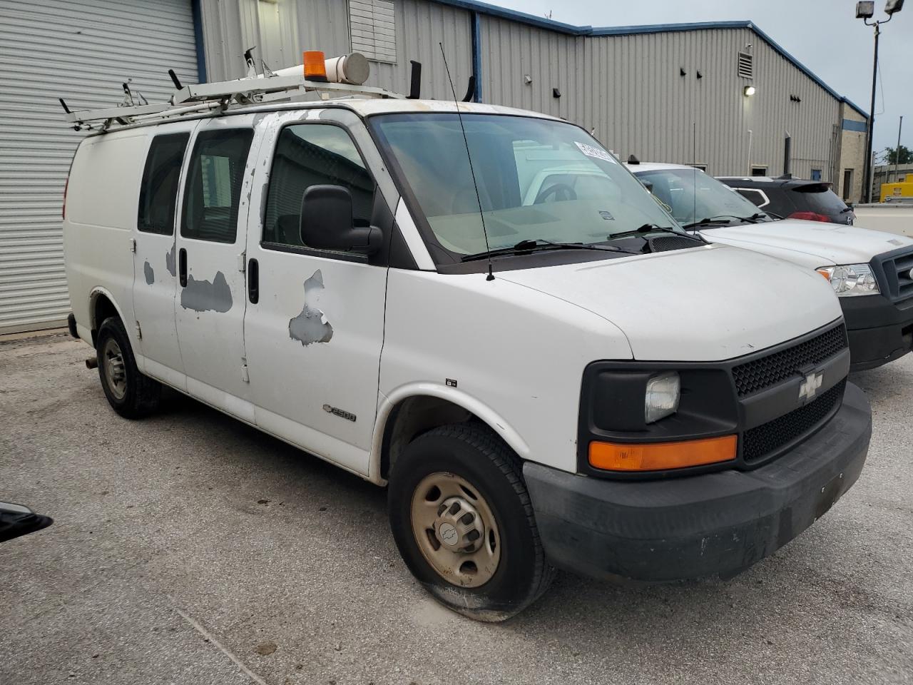 1GCGG25VX61180889 2006 Chevrolet Express G2500