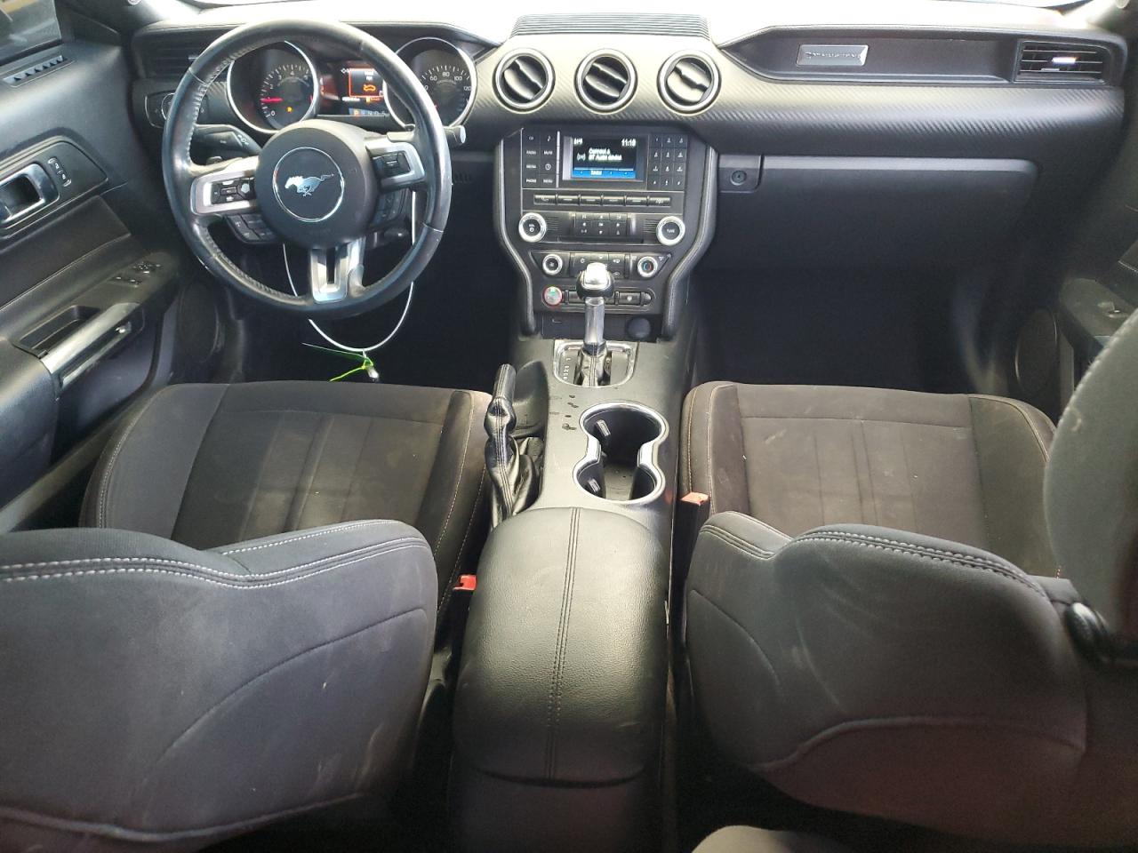 1FA6P8TH4J5135885 2018 Ford Mustang