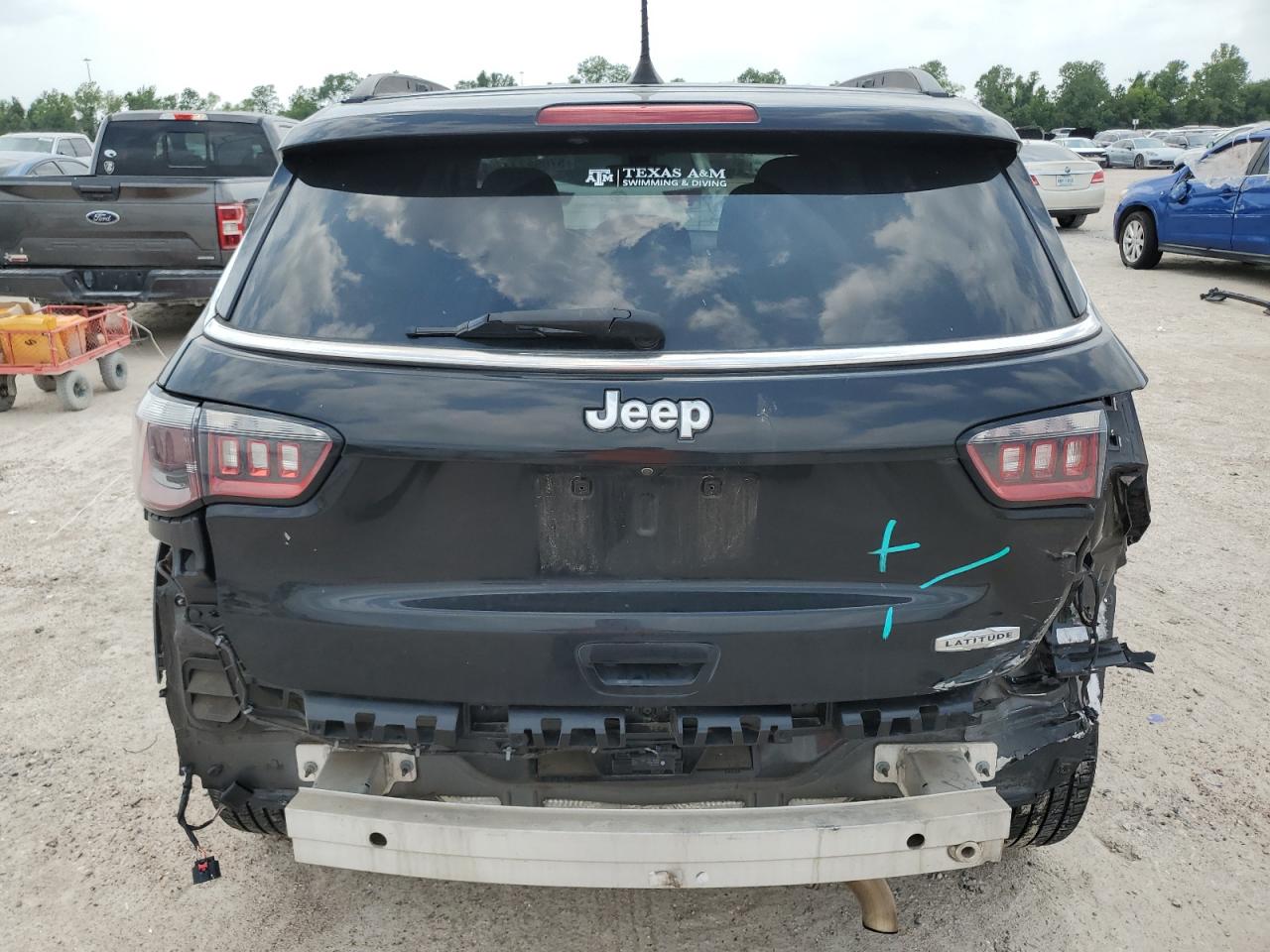 3C4NJCBB8HT668856 2017 Jeep Compass Latitude