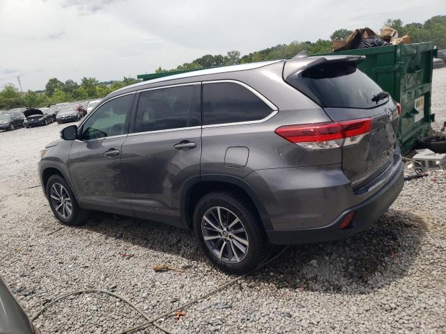 VIN 5TDKZRFH7KS568780 2019 Toyota Highlander, SE no.2