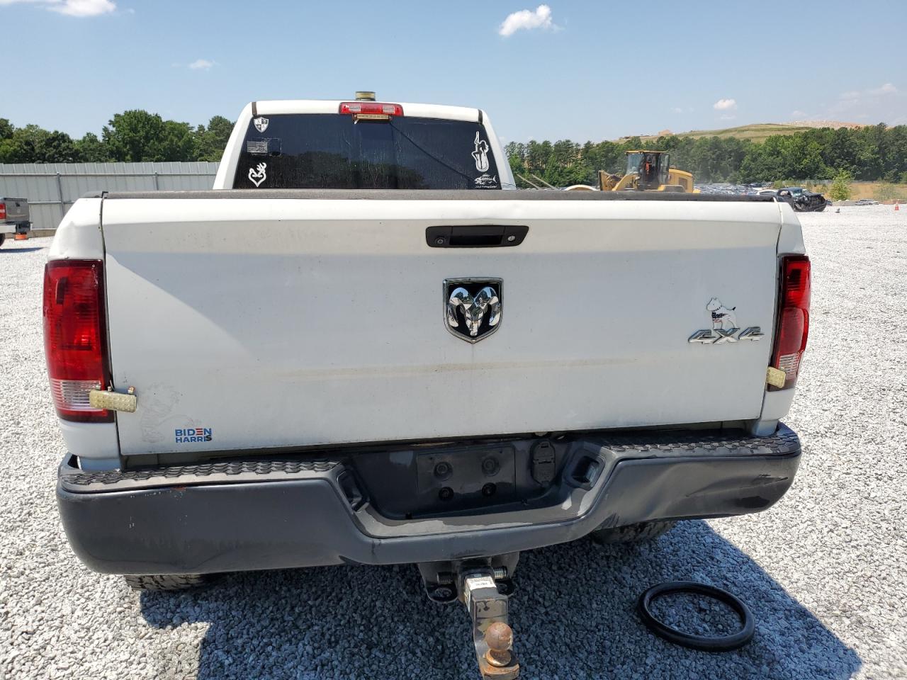 3C6UR5HL2JG207111 2018 Ram 2500 St