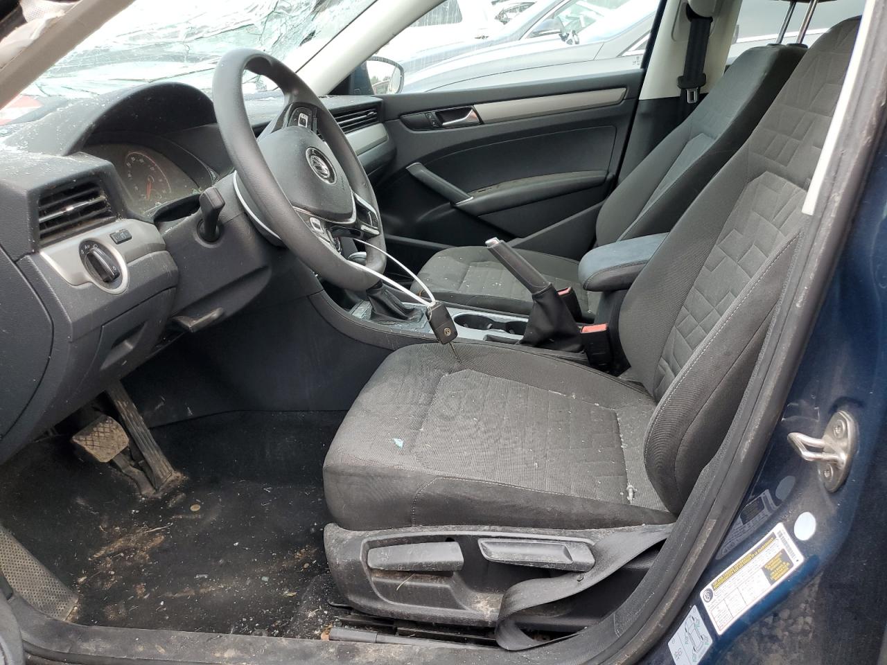 1VWAA7A35LC025348 2020 Volkswagen Passat S