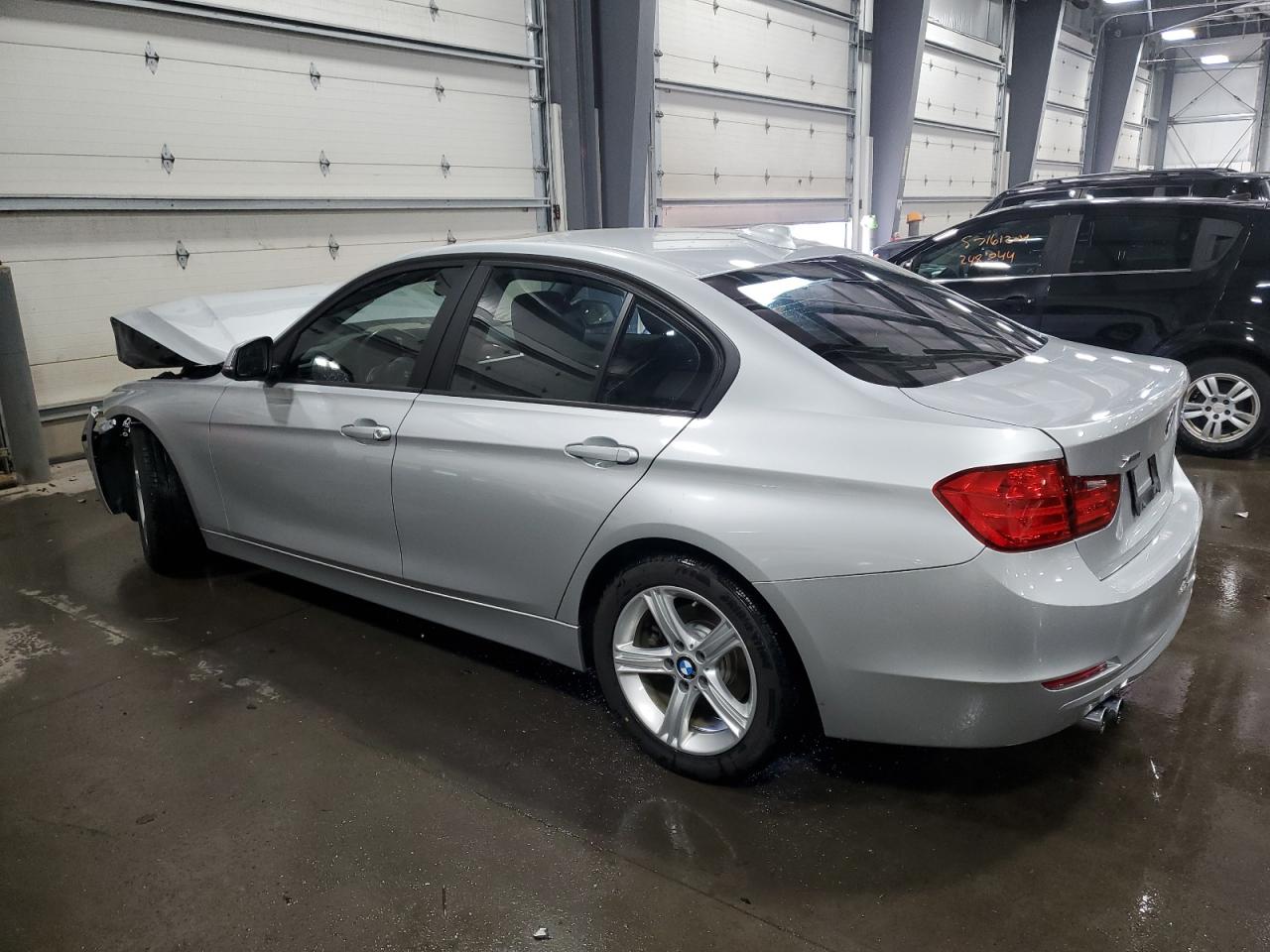 2013 BMW 328 Xi vin: WBA3B3G58DNR80349