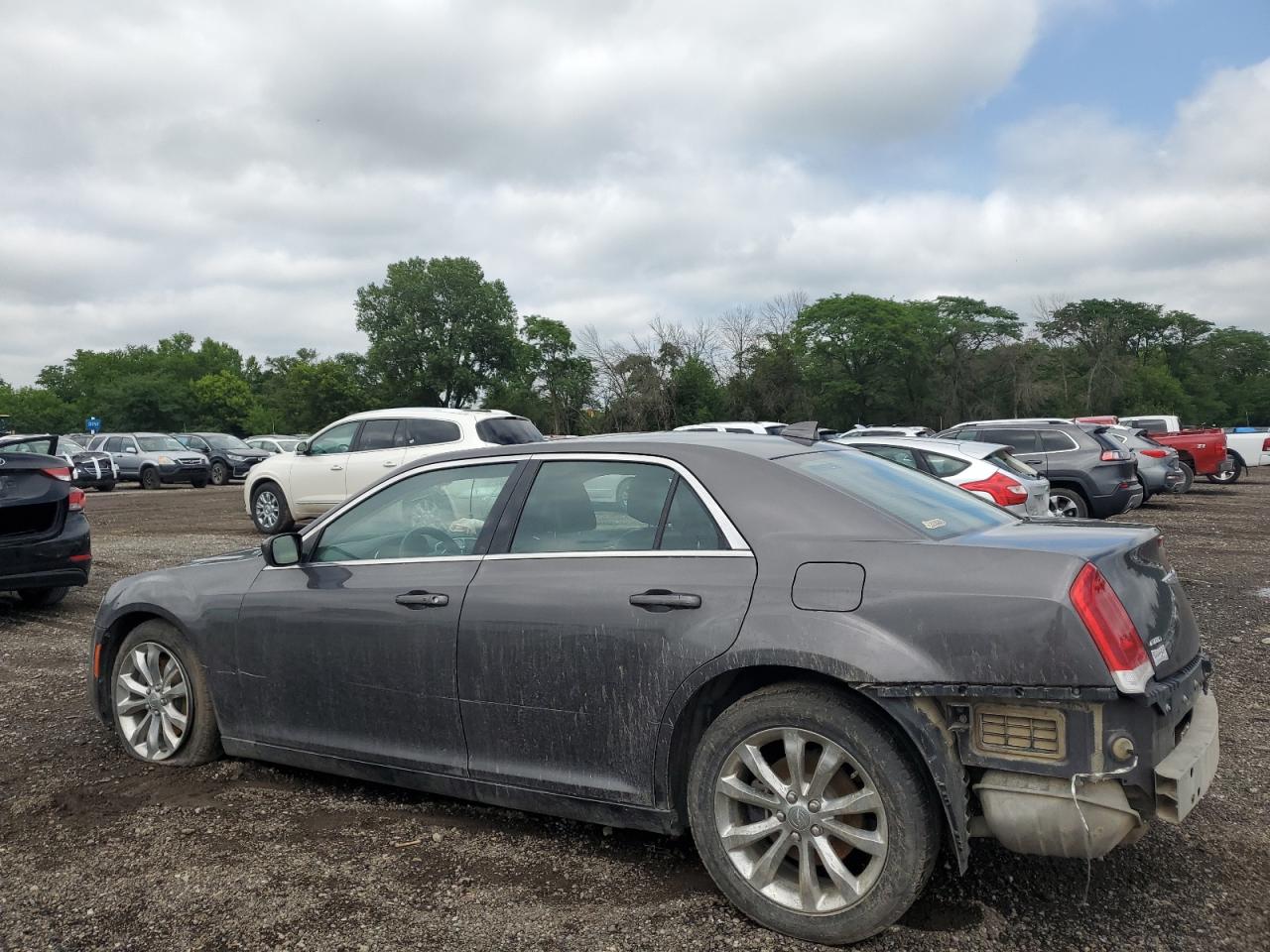 2C3CCARG3HH647966 2017 Chrysler 300 Limited