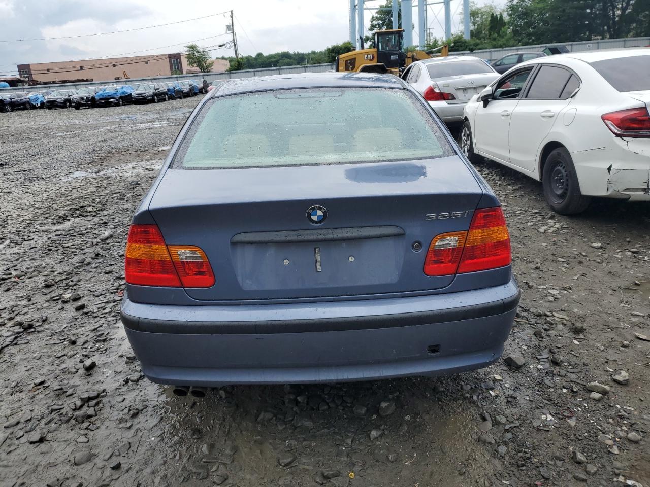 WBAEV33414KR31816 2004 BMW 325 I