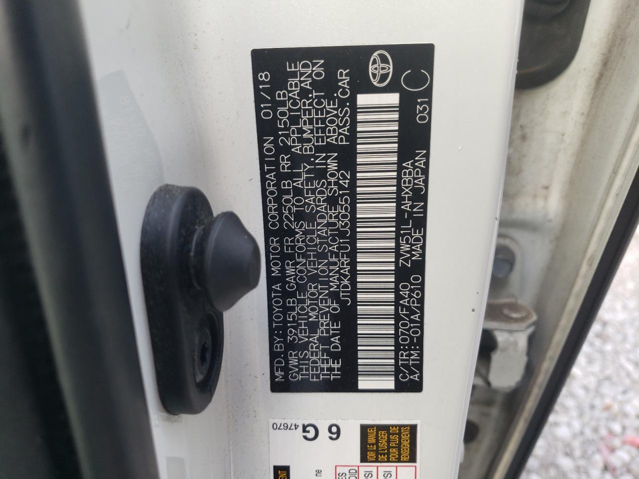 JTDKARFU1J3055142 2018 Toyota Prius