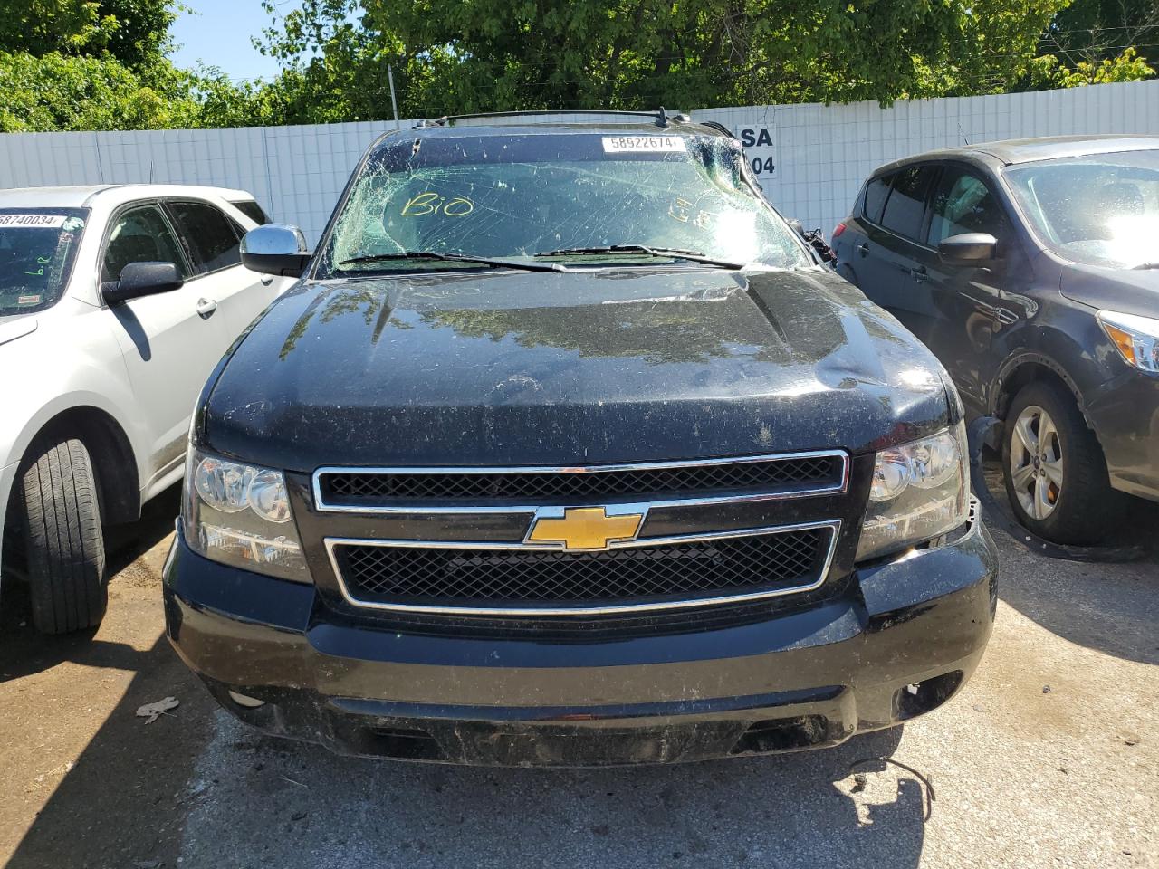 2014 Chevrolet Suburban C1500 Ltz vin: 1GNSCKE06ER137393