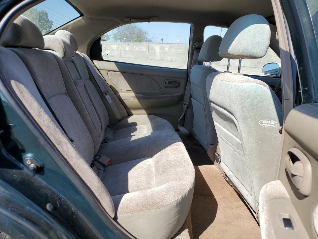 KNAGD126615043463 2001 Kia Optima Magentis