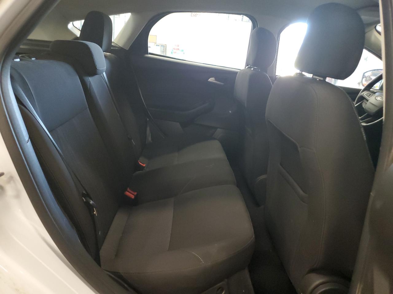 1FADP3K29GL230292 2016 Ford Focus Se