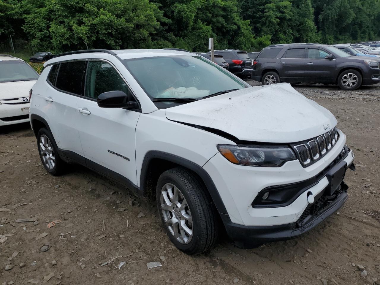 Lot #2906563394 2022 JEEP COMPASS LA