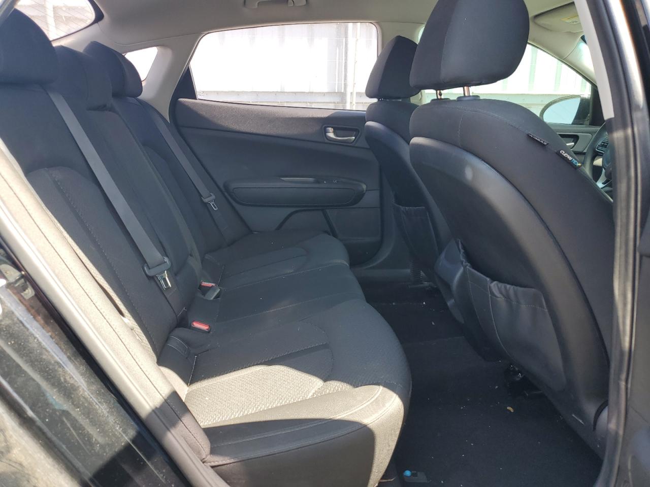 5XXGT4L32HG127362 2017 Kia Optima Lx