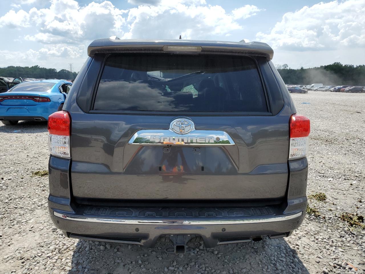 JTEZU5JR8D5053782 2013 Toyota 4Runner Sr5