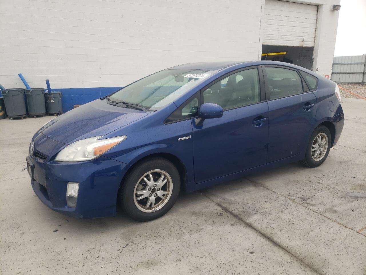 JTDKN3DU3B0317766 2011 Toyota Prius