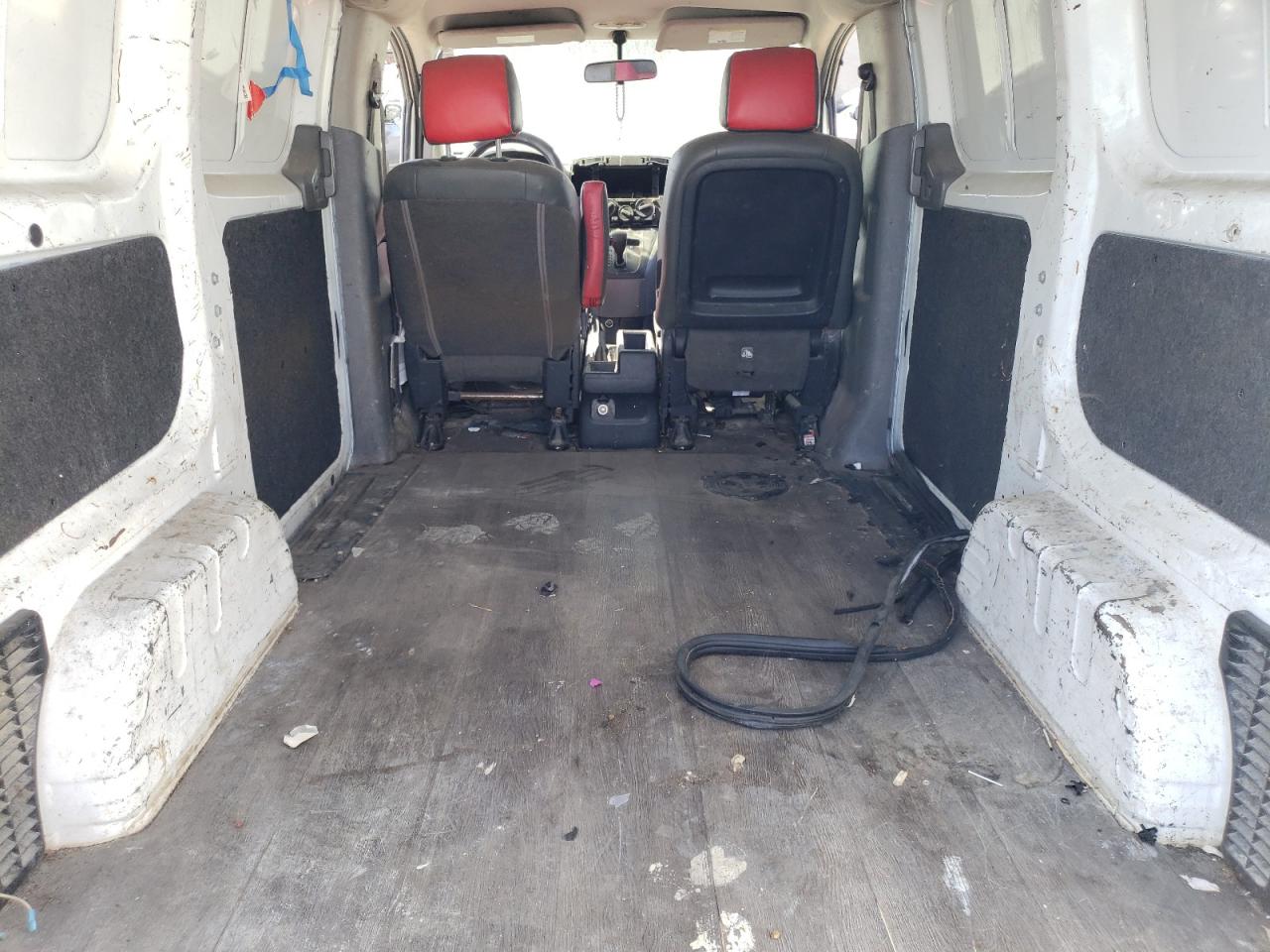 3N6CM0KN6FK736255 2015 Nissan Nv200 2.5S