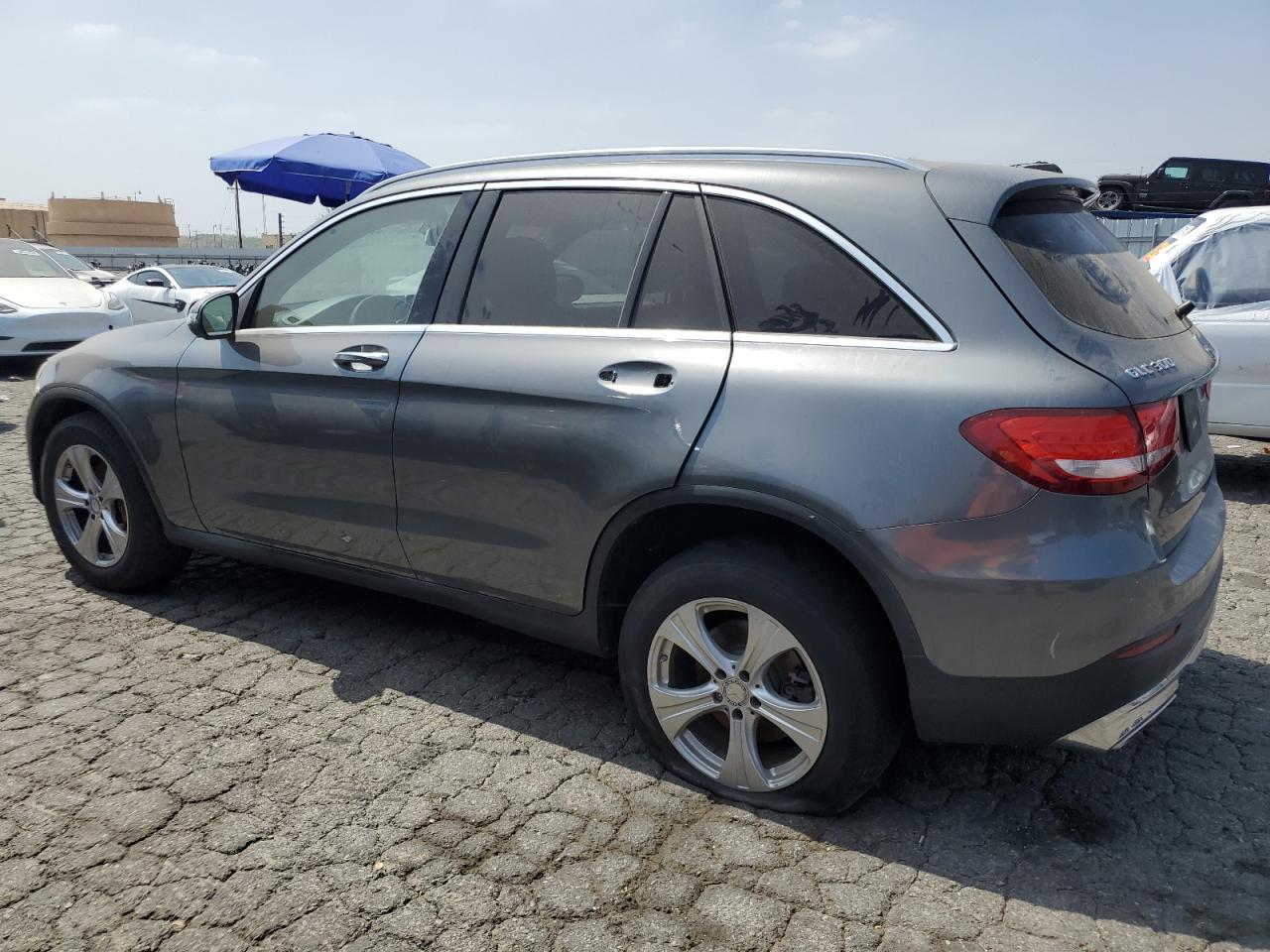 2016 Mercedes-Benz Glc 300 vin: WDC0G4JB3GF067941