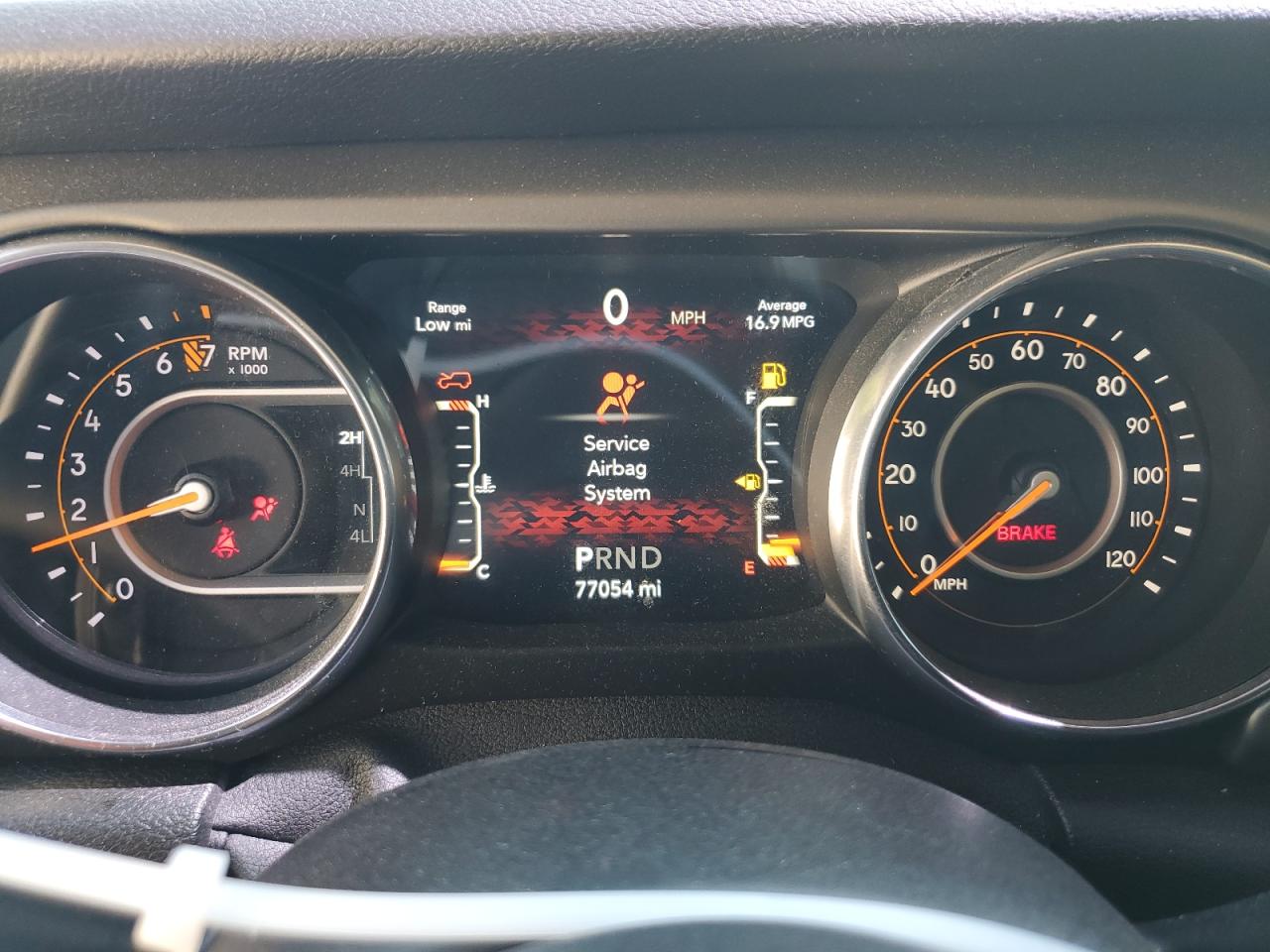 1C4HJXDG4KW562385 2019 Jeep Wrangler Unlimited Sport