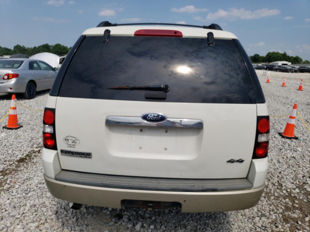 1FMEU7EE0AUA39961 2010 Ford Explorer Eddie Bauer
