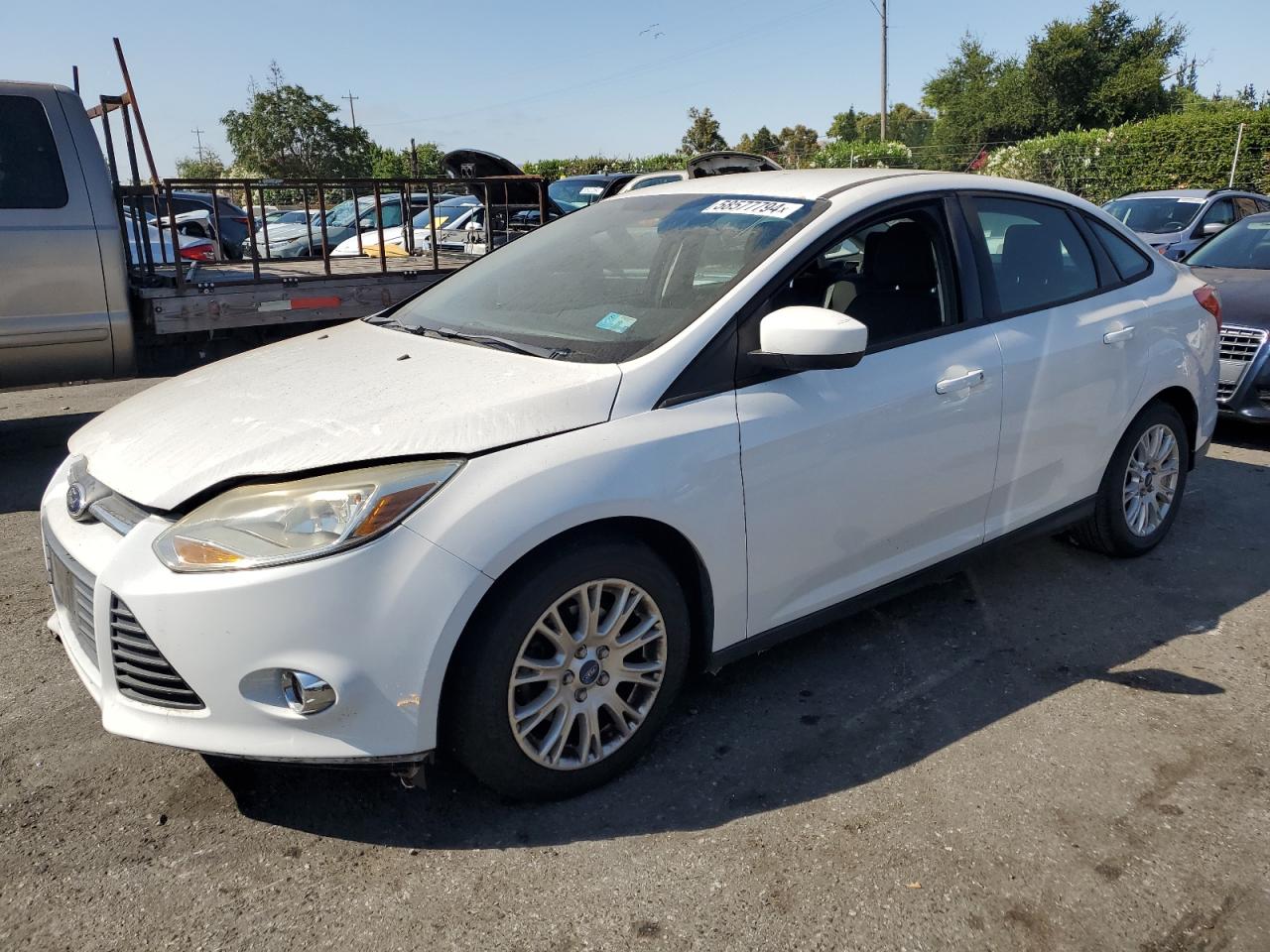 1FAHP3F27CL403586 2012 Ford Focus Se